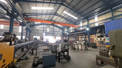 18 Euclid Street, Germiston, 1400, South Africa has a 2000m² Indsutrial Unit Available To Let (3)